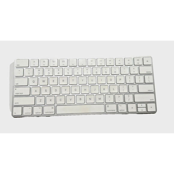 Apple Magic Keyboard Wireless Bluetooth Rechargeable Compact Silver TESTED - Picture 1 of 4